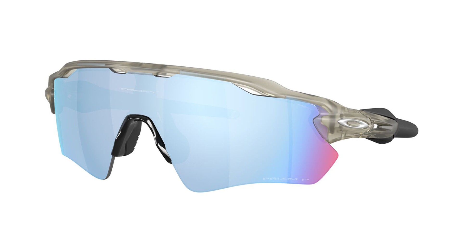 Oakley OO 9208 …